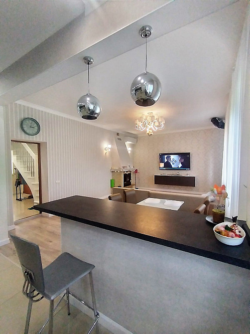 Продам 2 дома на 7 сотках земли на Таирова. Одеса - фото 1