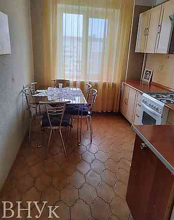 Продаж Квартира 3-кімнатна, 8/9 поверх на вул. Київська Ternopil'