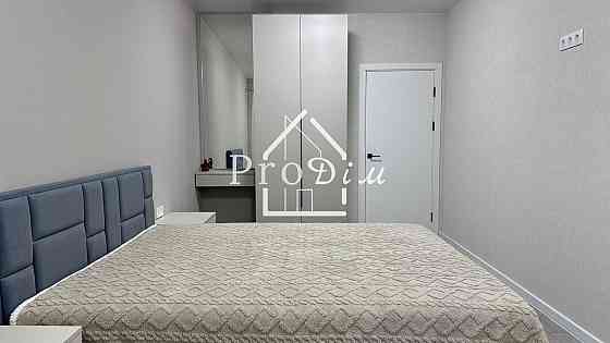 Продаж квартира з ремонитом ЖК Південний Квартал Сімї Стешенків 9 Kiev