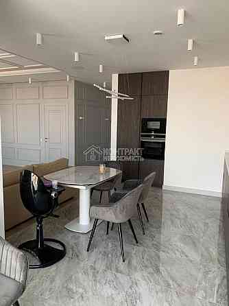 Продаж Квартира 3-кімнатна, 13/16 поверх на вул. Мінський Kharkiv