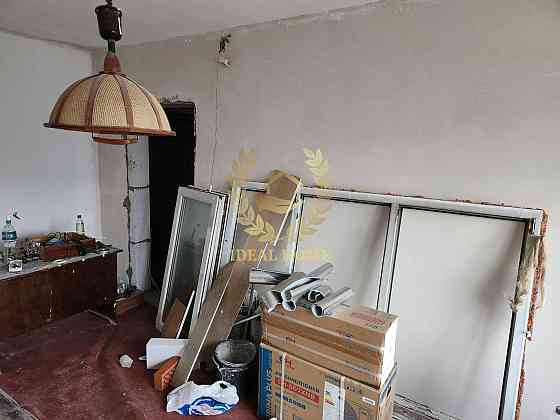 Продаж Квартира 2-кімнатна на Иорданская ул., 4А Киев