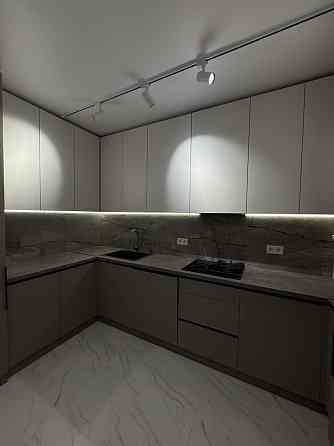 Оренда Квартира 1-кімнатна, 10/10 поверх на Приозерна Krykhivtsi