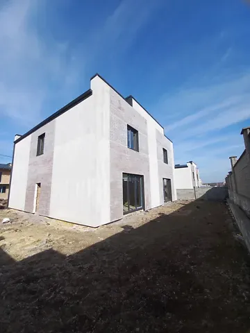 Продаж 2-поверховий   120 кв.м 4 кімн. на вул. Кулика і Гудачека Рівне - фото 3