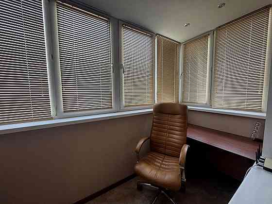 Продаж Квартира 3-кімнатна, 10/16 поверх на Йорданська вул., д. 1-А Київ