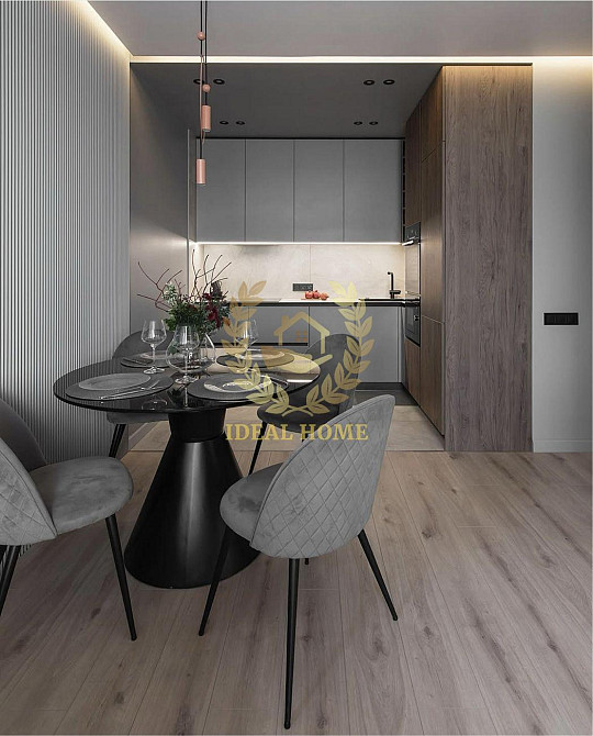 Стильна 2-кімнатна квартира з дизайнерським ремонтом в ЖК Comfort Town Київ - фото 3