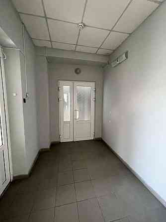 Оренда офісне приміщення на вул. Новгородська поверх - 3/4 Івано-Франківськ