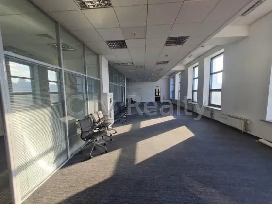 Здається Офісні приміщення площа 640 кв.м 3-й поверх Київ Новокостянтинівська 18 Київ