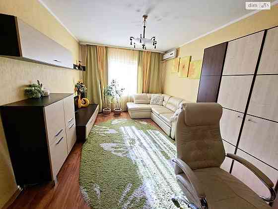 Продаж Квартира 1-кімнатна, 12/15 поверх на Ернста Федора вул., д. 12 Kiev