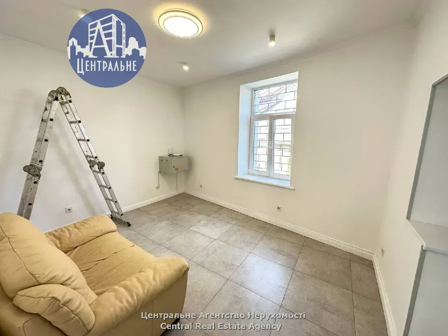 Продаж Окрема будівля / частина будівлі площа 170 кв.м на Героїв Майдану 66 Чернівці - фото 6