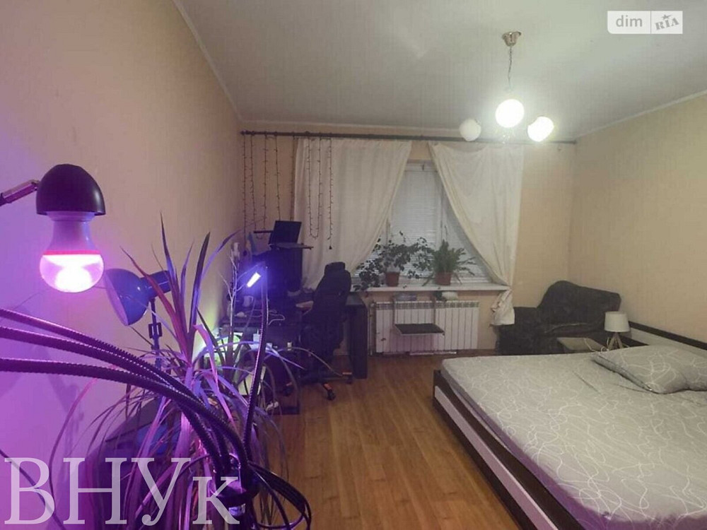 Продаж Квартира 3-кімнатна, 1/9 поверх на Челюскінців Ужгород - фото 4