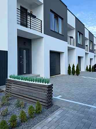 Продаж Будинок на вул. Миру 