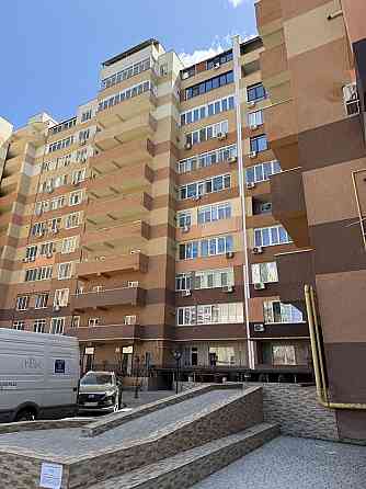 2 х кімнатна в новобудові, поруч парк Перемоги. Одеса