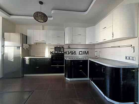 Оренда Квартира 2-кімнатна, 16/25 поверх на Днепровская Набережная Kiev