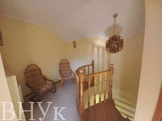 Продаж Квартира 3-кімнатна, 6/6 поверх на вул. Петлюри L'viv