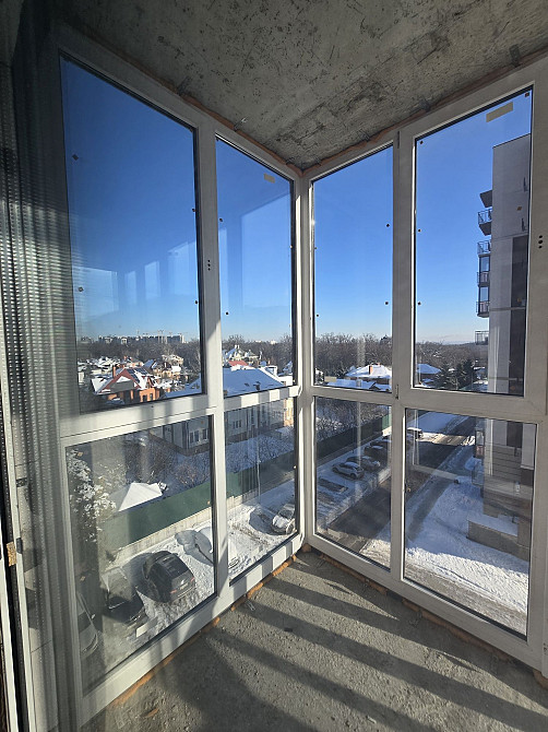 Продаж Квартира 1-кімнатна, 5/10 поверх на Метрологічна вул., д. 107-А Київ - фото 2