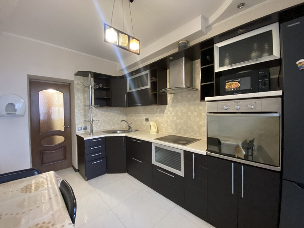 Оренда Квартира 3-кімнатна, 14/18 поверх на улица Старонаводницкая, д.6 Kiev - photo 6