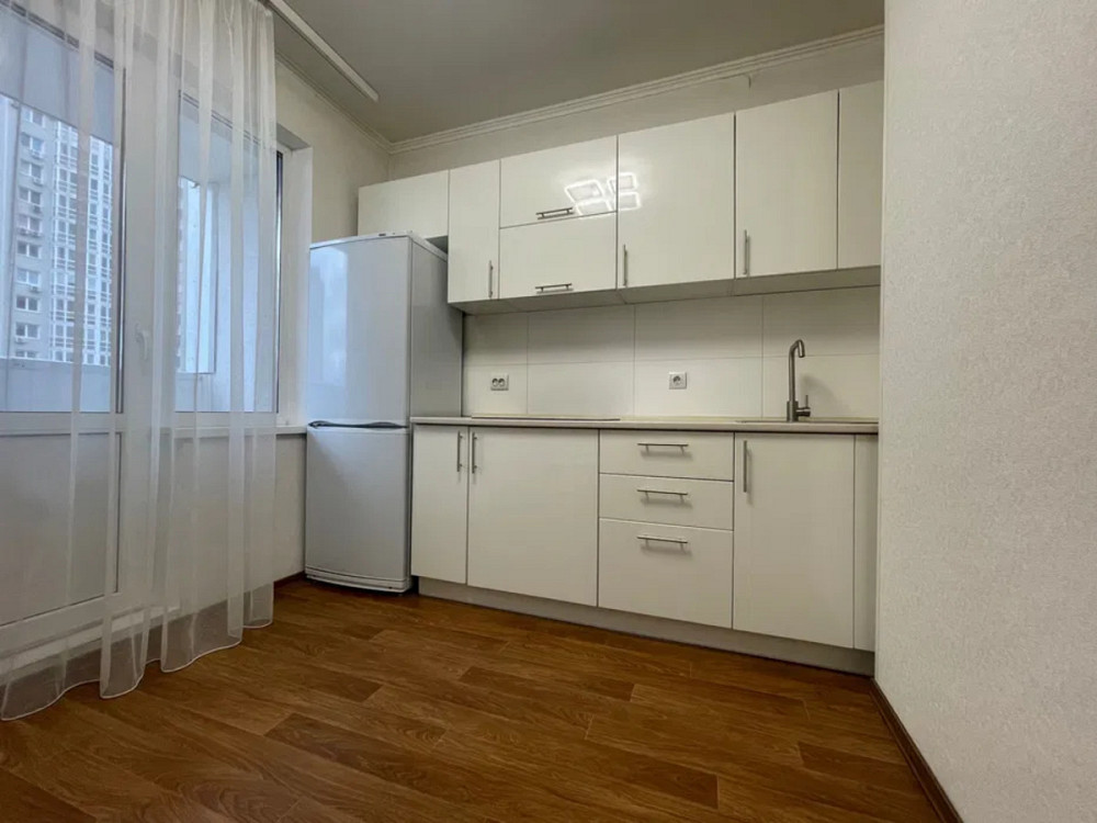 Оренда Квартира 1-кімнатна, 8/25 поверх на Софії Русової, 7А Kiev - photo 1