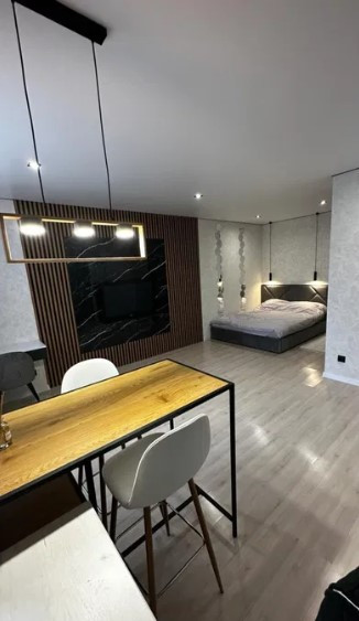 Продаж Квартира 1-кімнатна на ул. Школьная, 43/1  - фото 1