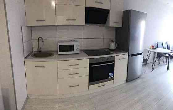 Оренда Квартира 1-кімнатна, 5/12 поверх на ул. Регенераторная, 4 Kiev