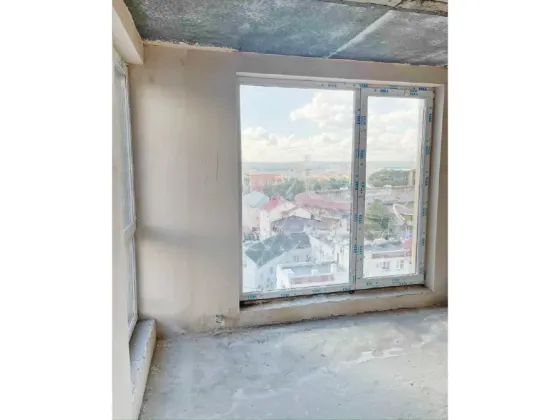 Продаж 3к Квартира 92 кв.м Проспект Бандери Тернопіль