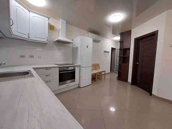 Оренда Квартира 1-кімнатна, 2/2 поверх на ул. Коллекторная, 12 Kiev