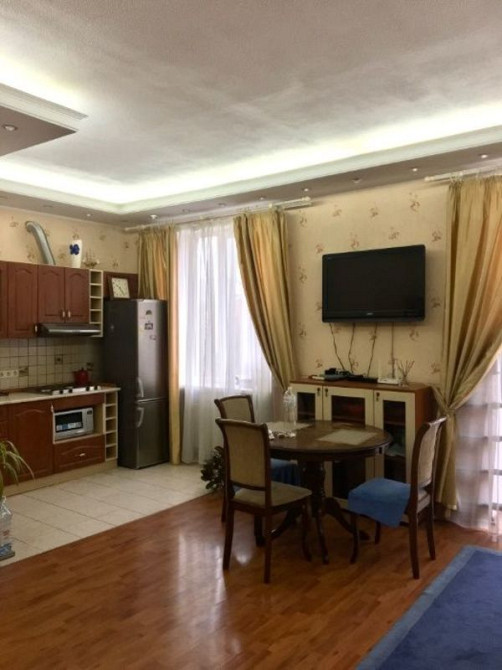 Оренда Квартира 3-кімнатна, 4/5 поверх на Білоруська, 32 Київ - фото 1