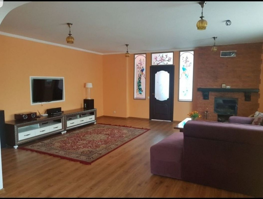 Оренда Квартира 1-кімнатна на Центральная ул., 15 Киев - изображение 1