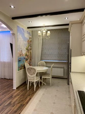 Продам 2-х  комнатную квартиру в Жемчужном квартале на Таирова Лиманка