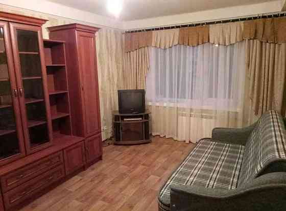 Оренда Квартира 1-кімнатна, 6/9 поверх на пр. Леся Курбаса Kiev