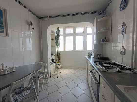 Трехкомнатная без углов, без негатива Одеса