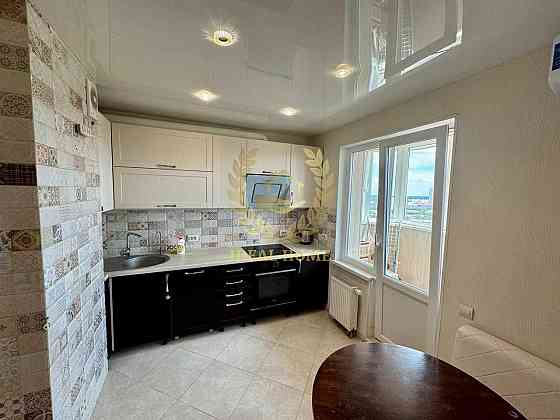 Затишна 1-кімнатна квартира на вул. Юлії Здановської, Голосіївський Киев