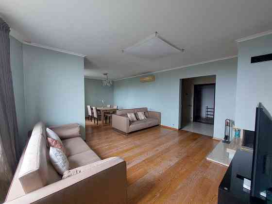 Продаж 4к Квартира 158.2 кв.м Валерія Лобановського вул. Kiev