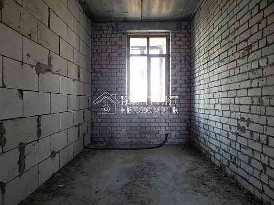 Продаж Квартира 3-кімнатна, 8/8 поверх на вул. Сумська Kharkiv