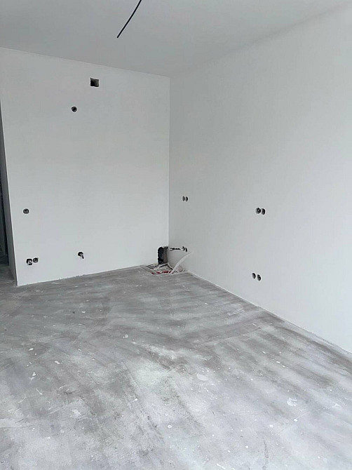 Продаж 1к Квартира 46 кв.м Бічна Зелена Басовка - изображение 7