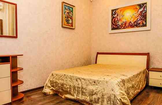 Оренда Квартира 2-кімнатна, 3/6 поверх на ул. Саксаганского Киев