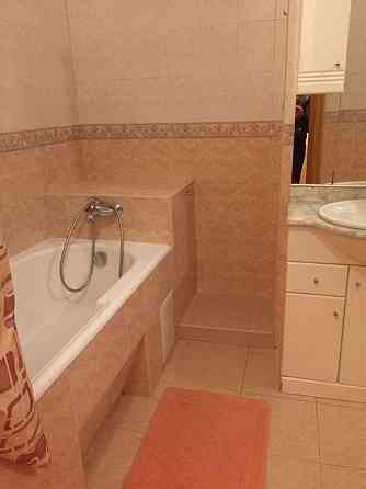 Оренда Квартира 3-кімнатна, 10/17 поверх на пр. Петра Григоренко Київ