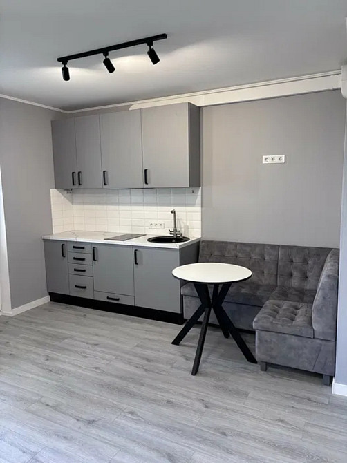 Продаж Квартира 1-кімнатна, 21/25 поверх на Лісова, 3  - фото 1