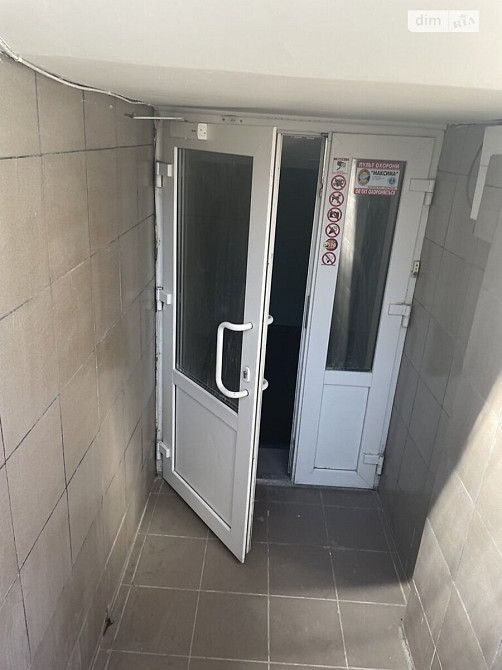 Продаж торгове приміщення на вул. Словацького Кременец - изображение 3