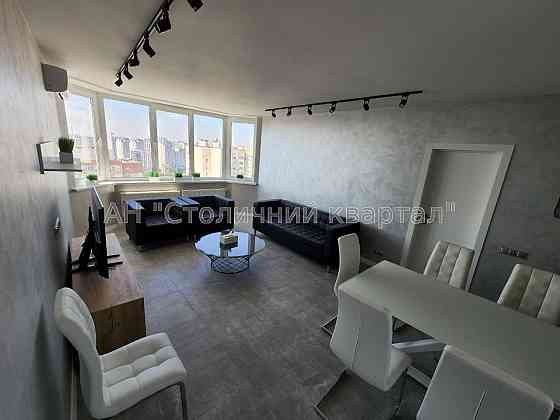 Продаж Будинок 2-кімнатний на Чавдар Єлизавети вул., 13 Київ