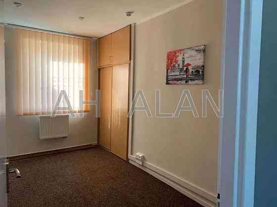 Оренда офісне приміщення на Волоська вул., 3 приміщень - 4, поверх - 2/2 Київ