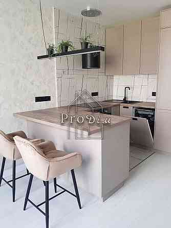 Продаж Будинок 1-кімнатний на Європейського Союзу пр-т, 83 Київ