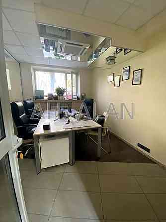 Оренда офісне приміщення на Олекси Тихого вул., 89А приміщень - 1, поверх - 1/5 Київ