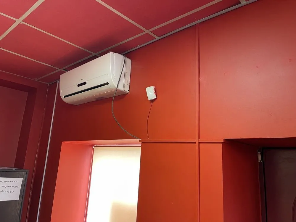 Продаж Окрема будівля / частина будівлі площа 450 кв.м 1-й поверх на Карагандинська Дніпро - фото 1