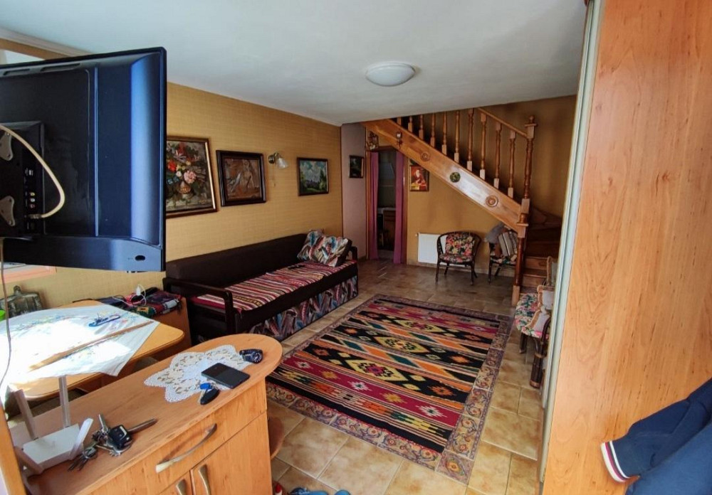 Продається затишний 2-поверховий будинок з гаражем на Молдованці (квартира на землі). Одеса - фото 2