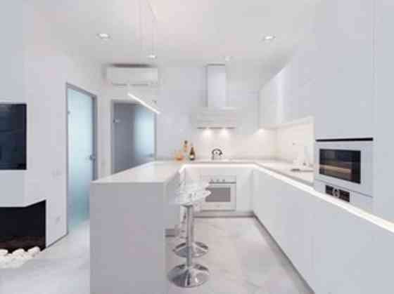 Оренда Квартира 1-кімнатна, 21/22 поверх на Генуэзская ул., 24д/к4 Одесса