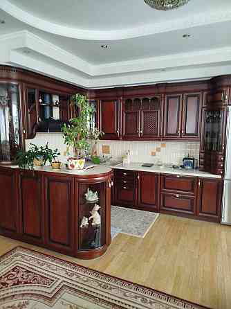 Продаж Квартира 3-кімнатна, 11/25 поверх на Левка Лук’яненка вул., д. 21 Київ