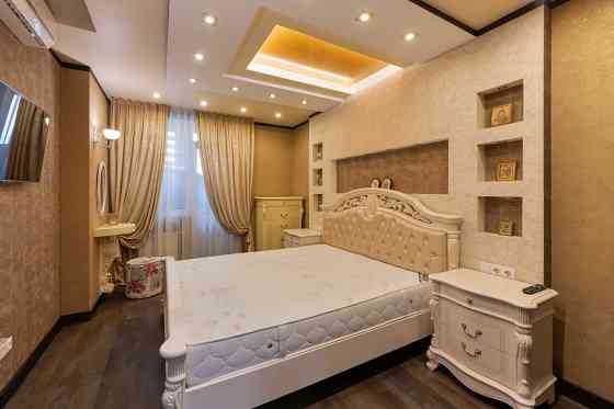 Продаж Квартира 2-кімнатна, 5/16 поверх на Борщагівська вул., д. 152А Kiev