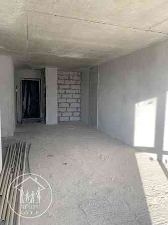 Продаж 1к Квартира 42 кв.м Володимира Великого вул., 10 Львів