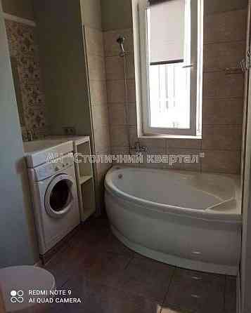 Оренда Квартира 2-кімнатна, 11/23 поверх на Нагірна вул., 18/16 Kiev