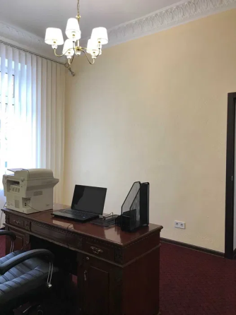 Продаж комерційне приміщення на ул. Прохоровская, 3 приміщень - 3, поверх - 1 Одеса